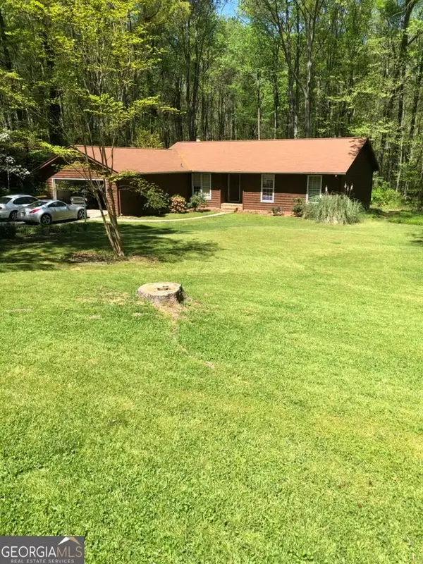 140 Brierwood Drive, Fayetteville, GA 30215