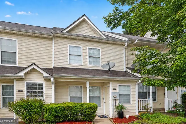 5955 Sherwood Trace, Lithonia, GA 30038