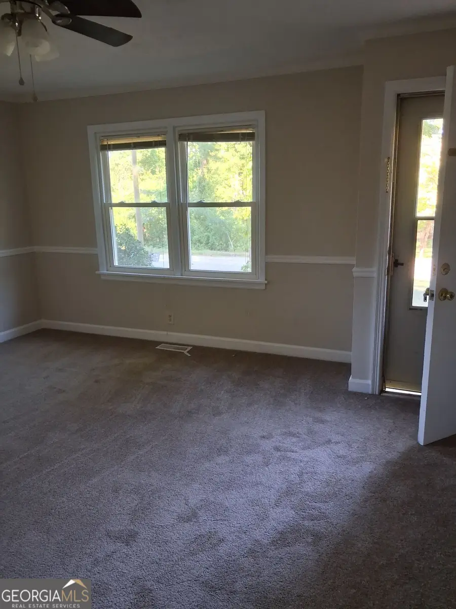 125 Lakeside Drive, Griffin, GA 30223 - #3