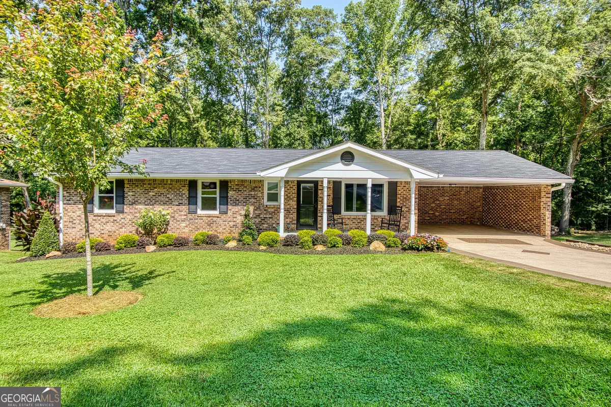 27 Lynhaven Drive, Newnan, GA 30263 - #1