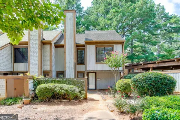 27 Willowick Drive, Lithonia, GA 30038