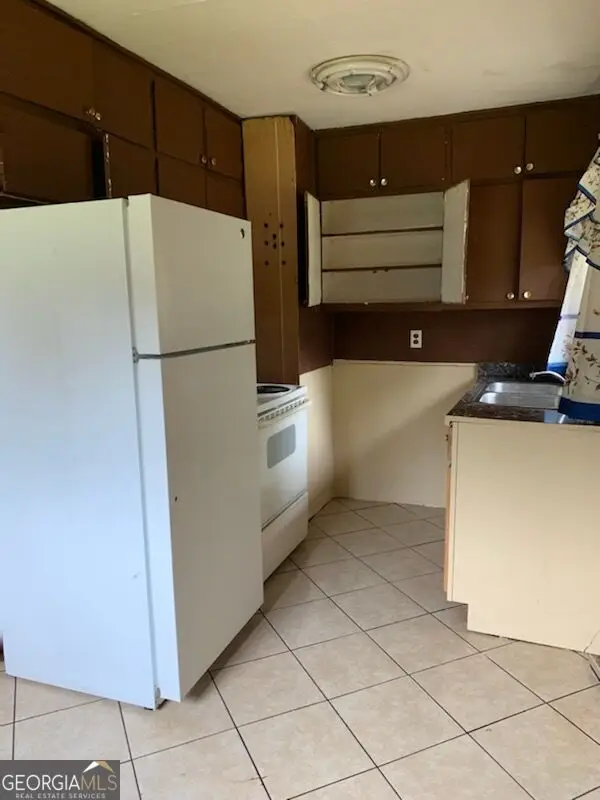 127 Hinton Drive, McDonough, GA 30253 - #2
