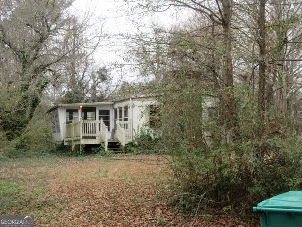 59 Skyland Drive W, Locust Grove, GA 30248