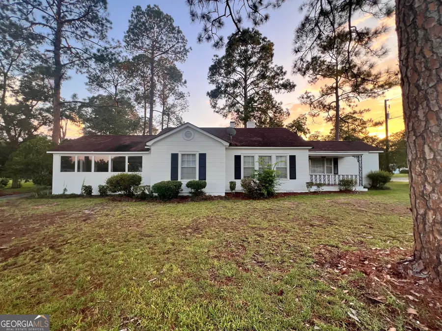 325 N Line Street, Dexter, GA 31019 - #3