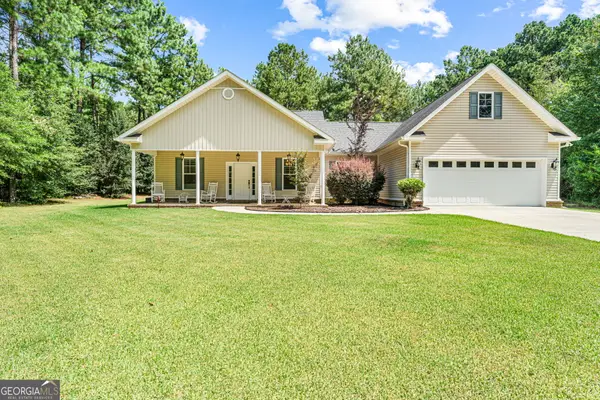 142 Honeysuckle Trace, Cochran, GA 31014