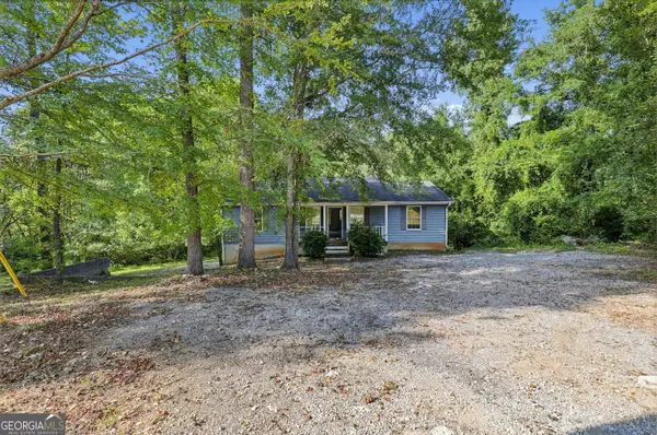 7694 Rockbridge Road, Lithonia, GA 30058