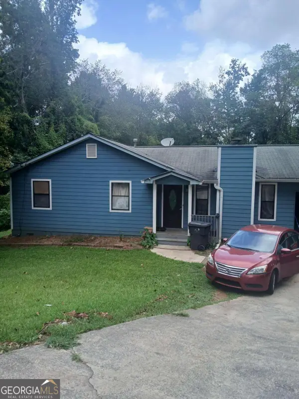 5261 Nathan Drive Nw, Lilburn, GA 30047