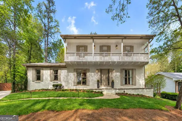9875 La View Circle, Roswell, GA 30075
