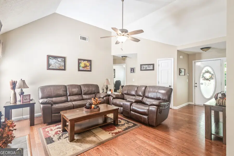 571 Earl North Road, Newnan, GA 30263 - #3