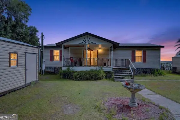 535 E 1st Street, Midway, GA 31320