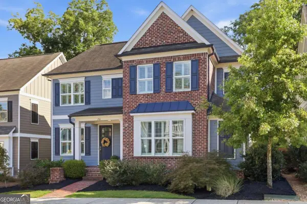 256 Avery Street Ne, Marietta, GA 30060