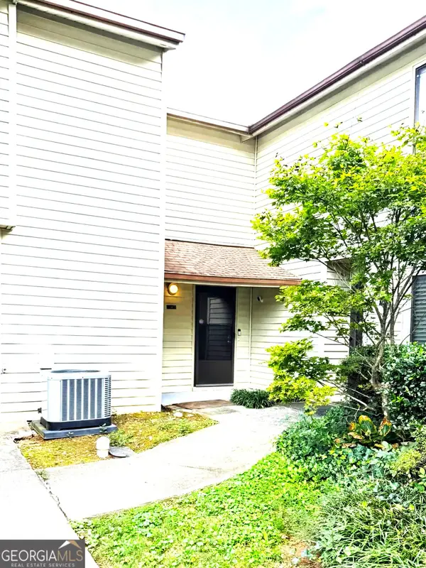 1014 Country Court, Lawrenceville, GA 30044