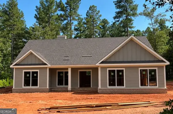 1044 Hornets Bridge Drive, Elberton, GA 30635