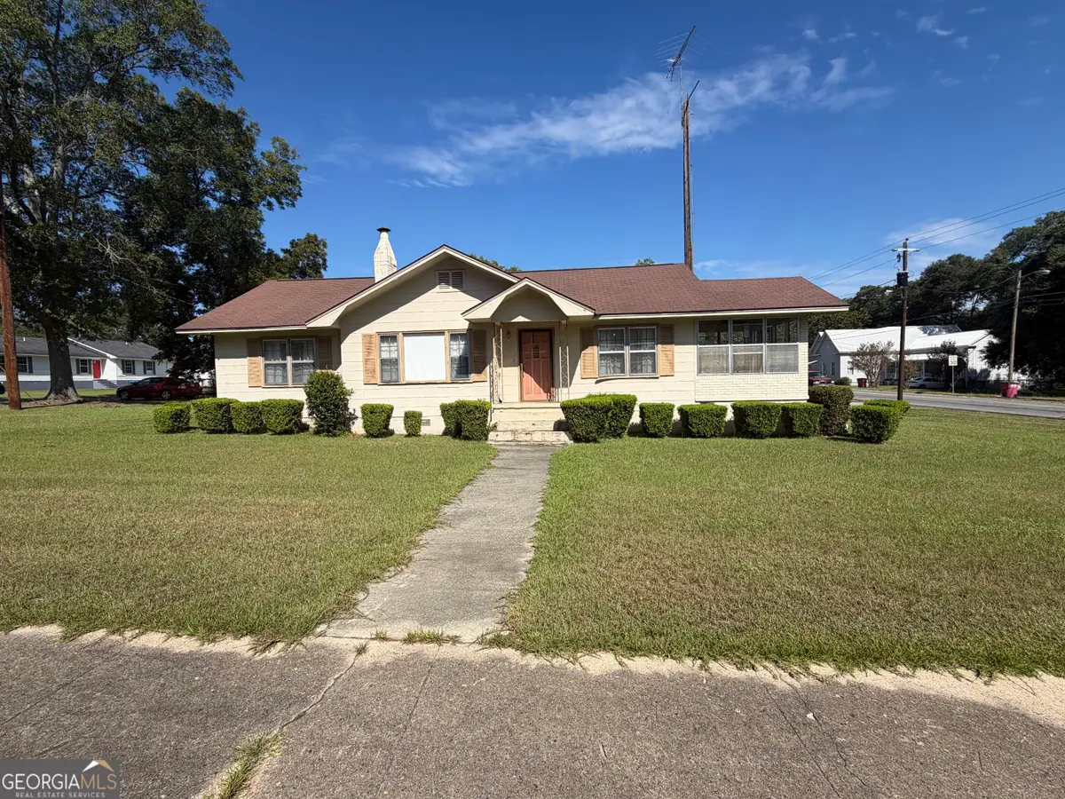 5521 Anson Avenue, Eastman, GA 31023 - #1