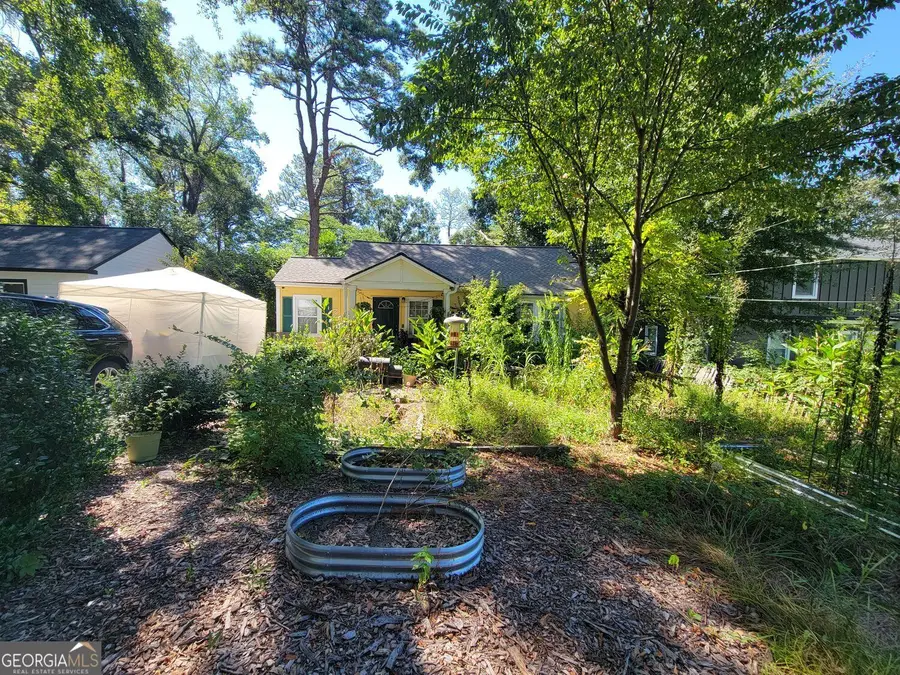 2042 Arlington Circle Nw, Atlanta, GA 30318 - #2