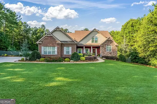 209 Thyme Leaf Way, Locust Grove, GA 30248