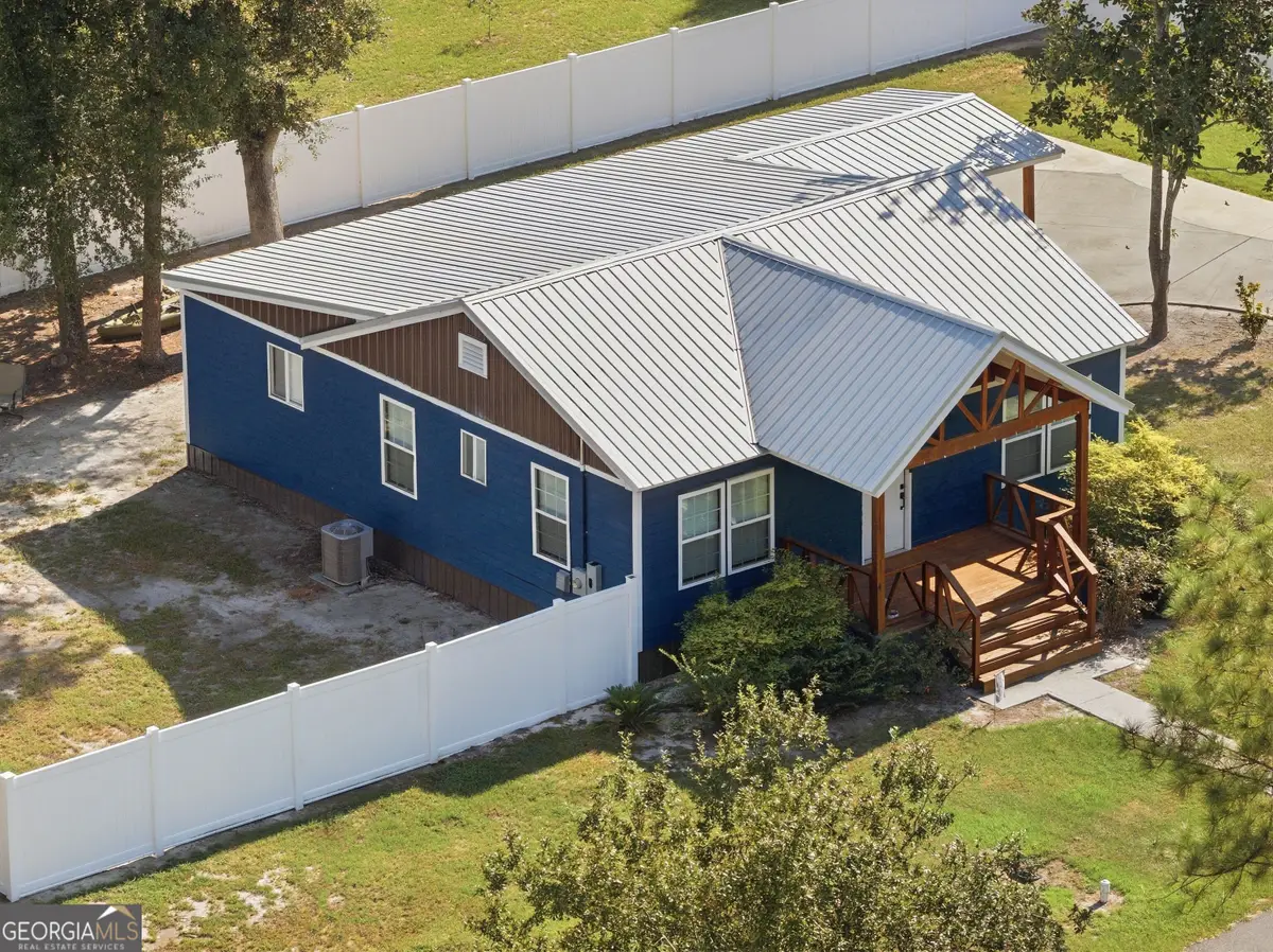 19 Mcdonald Street, Hazlehurst, GA 31539 - #1