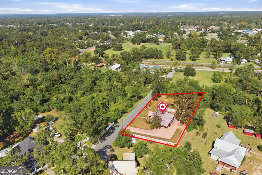19 Mcdonald Street, Hazlehurst, GA 31539 - #2