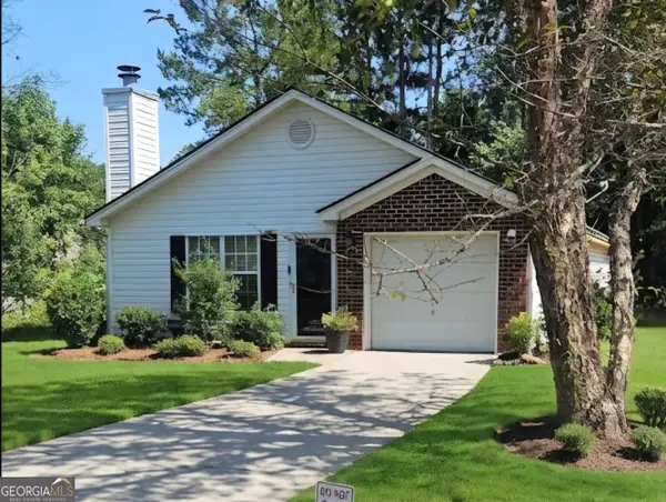 4384 Chestnut Oaks Trace, Lithonia, GA 30038