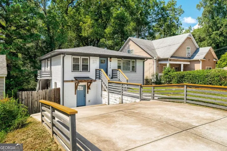 250 Holly Road Nw, Atlanta, GA 30314 - #2