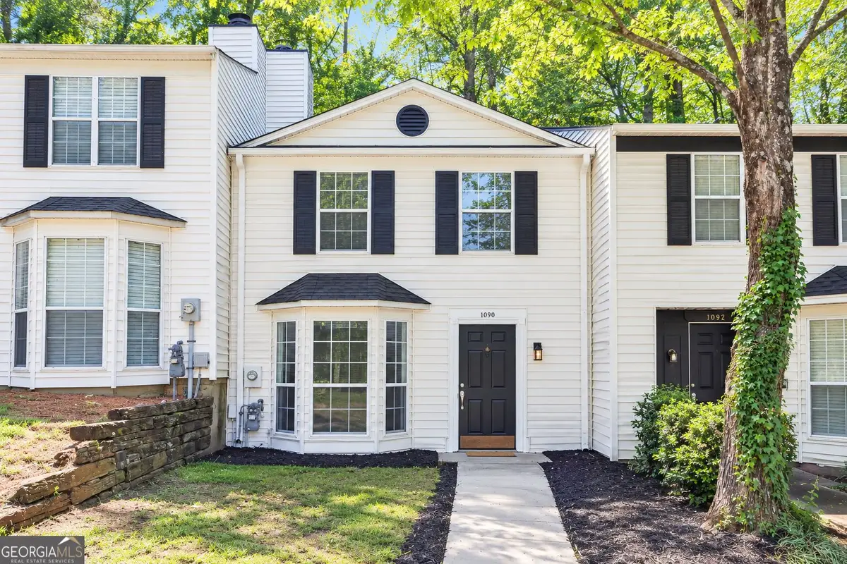 1090 Huntington Trace Se, Smyrna, GA 30082 - #1