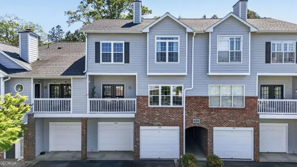 105 Vinings Forest Circle Se, Smyrna, GA 30080