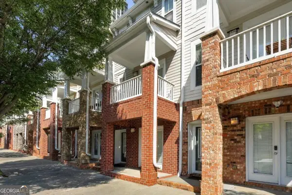 217 16th Street Nw #6, Atlanta, GA 30363