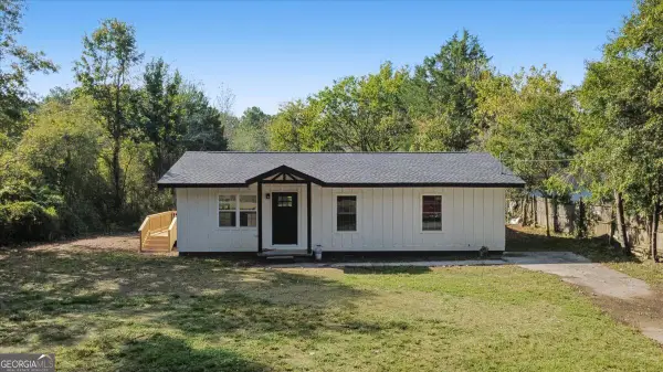 396 Price Road Ne, Rome, GA 30161