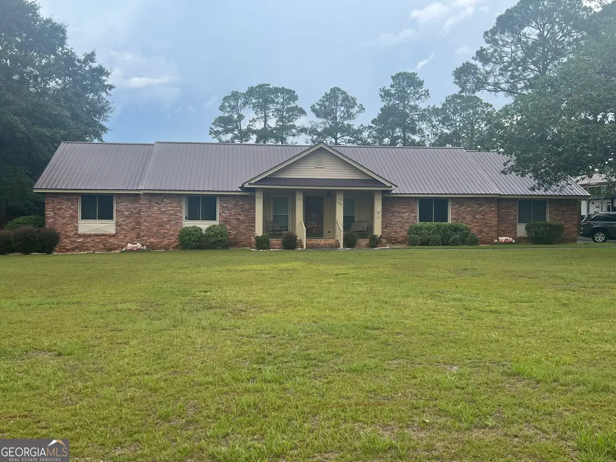 304 Saint Francis Place, Dublin, GA 31021 - #1