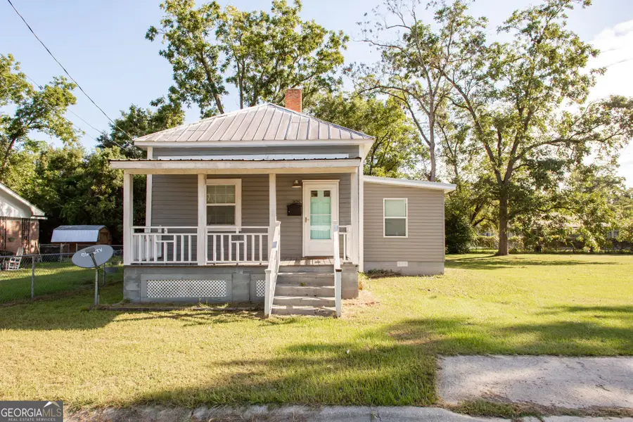 325 Glass Street, Waycross, GA 31503 - #2