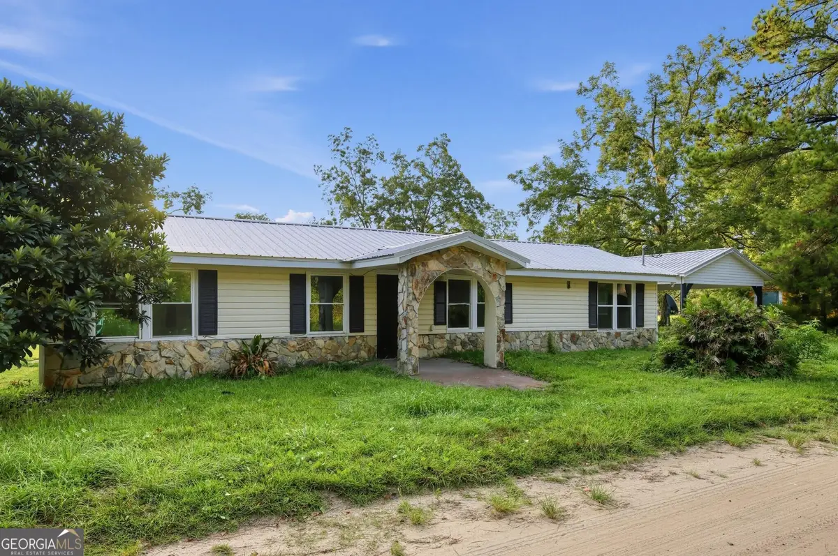 2519 6th Avenue, Waycross, GA 31503 - #1