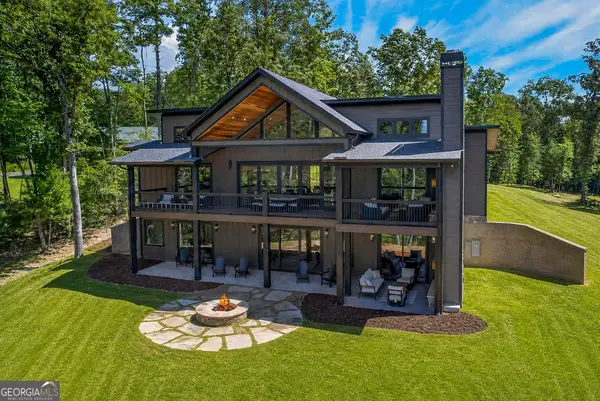 560 Horatio Drive, Blue Ridge, GA 30513