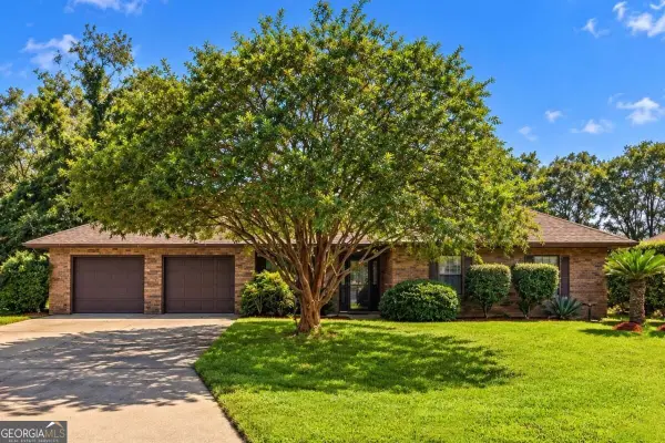 149 Lake View Circle, Brunswick, GA 31525