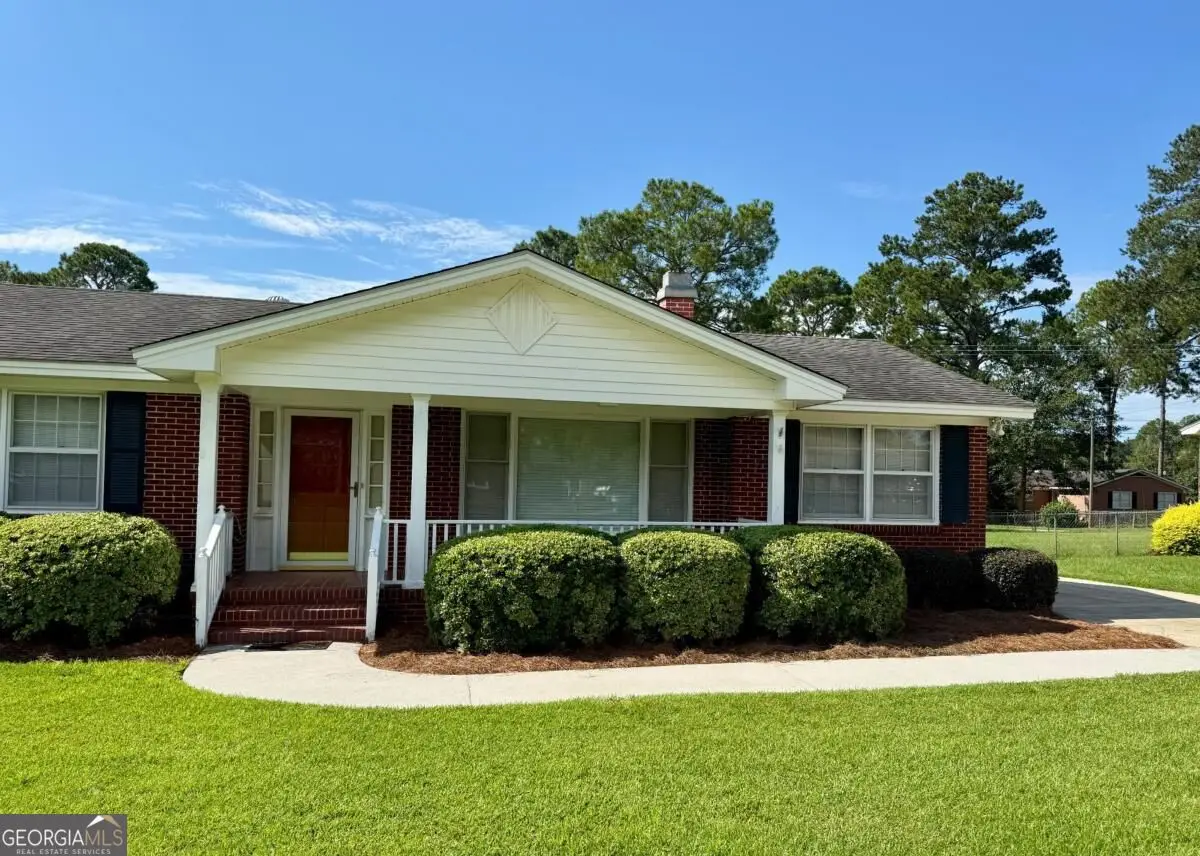 506 E 26th Avenue, Cordele, GA 31015 - #1