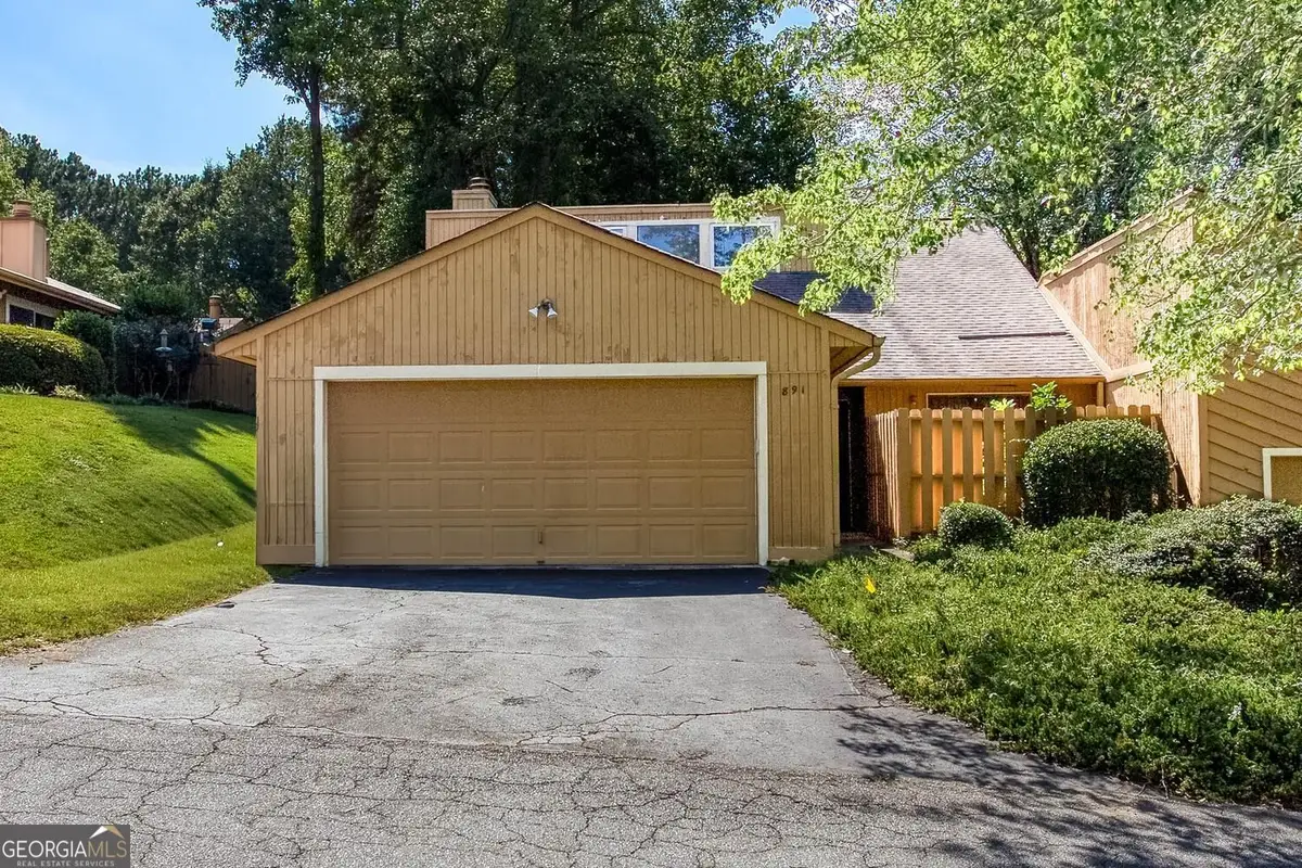 891 Lake Hollow Boulevard Sw, Marietta, GA 30064 - #1