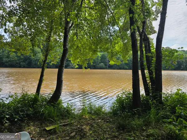1070 Apalachee Shoals Ct, Madison, GA 30650