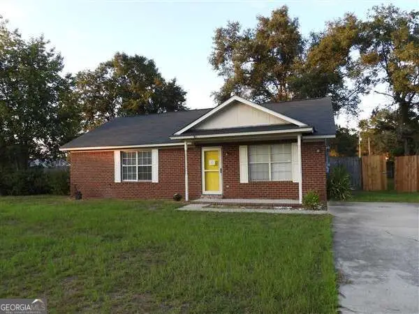 81 Crosby Drive, Hinesville, GA 31313