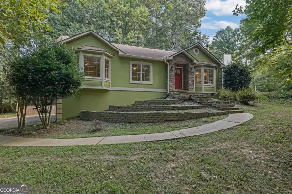 210 Crabapple Lane, Powder Springs, GA 30127