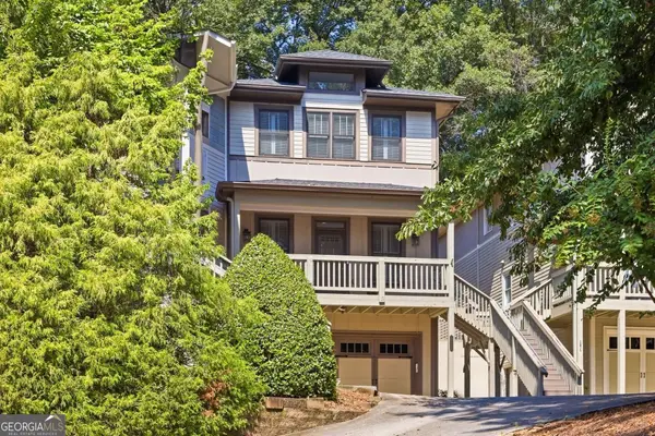 1085 Davis Circle Nw #R, Fulton, GA 30318