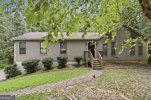 5756 Lake Court Nw, Kennesaw, GA 30152
