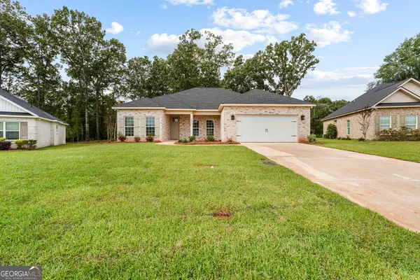 215 Otters Ridge Drive, Kathleen, GA 31047
