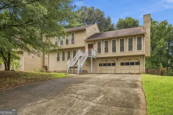 371 Saint Simons Cove, Lawrenceville, GA 30044