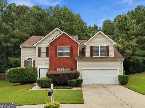 8098 Green Garden Drive, Riverdale, GA 30296