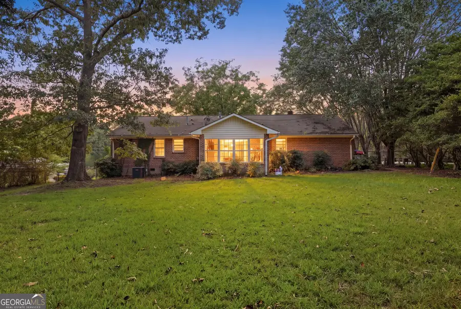 327 Poplar Street, Toccoa, GA 30577 - #2