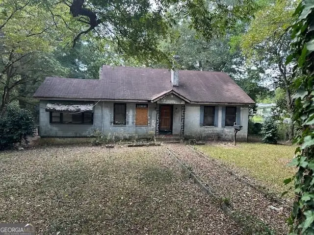 402 Atlanta Street, Barnesville, GA 30204 - #1