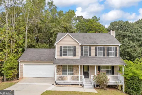 1450 Timber Walk Drive, Loganville, GA 30052