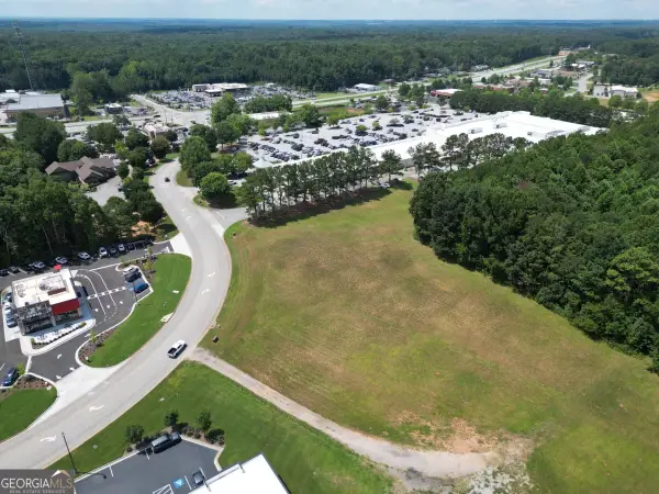 160 Glenda Trace, Newnan, GA 30265