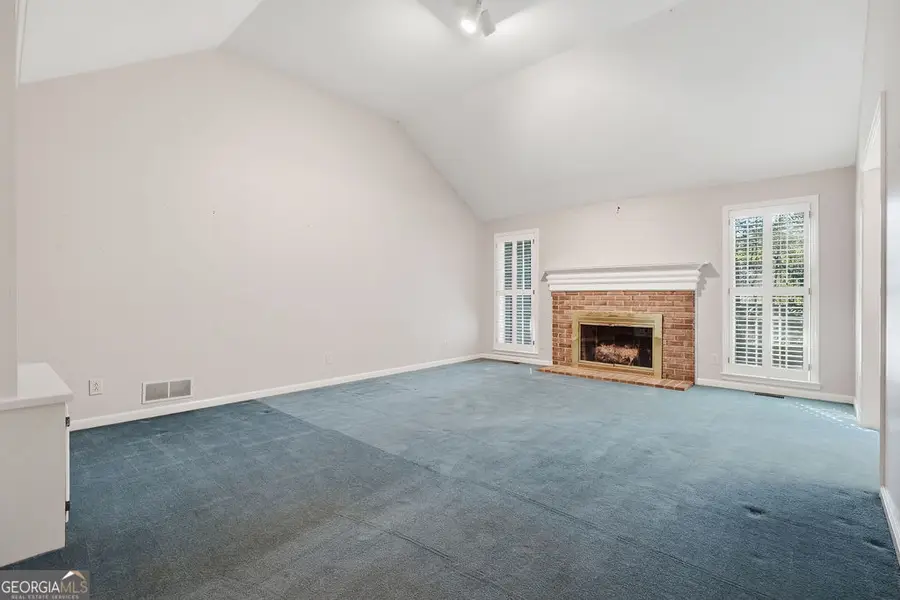 8 John Street, Winder, GA 30680 - #2