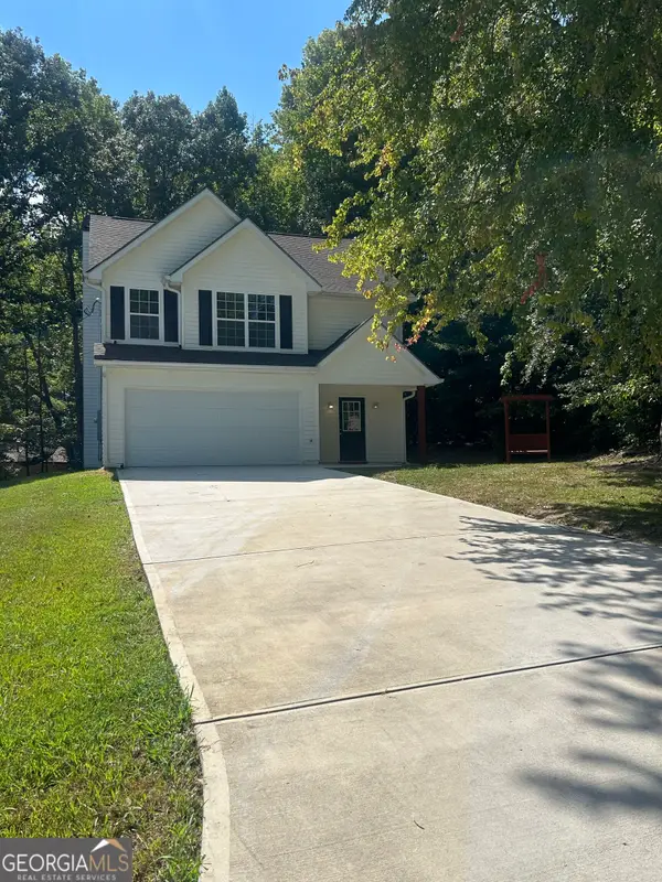 7040 Hassana Lane, Fairburn, GA 30213