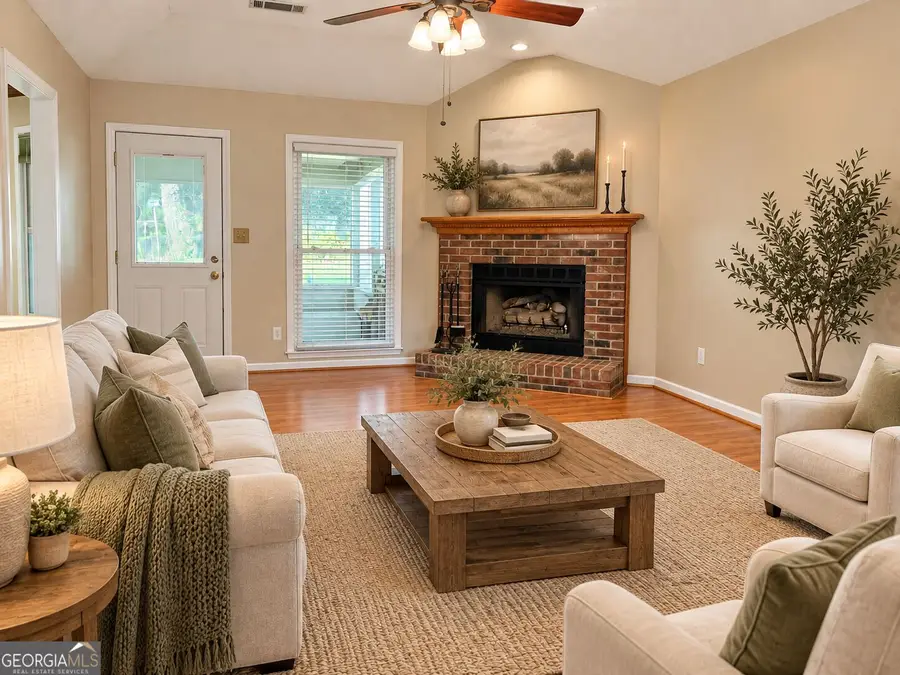 3380 Coles Creek Drive, Buford, GA 30519 - #2